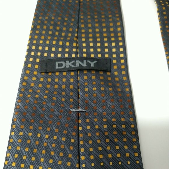 DKNY 100% Silk Tie Necktie Men Gray Gold Brown Geometric Squares 57.5 x 3.5 inch - Picture 8 of 8